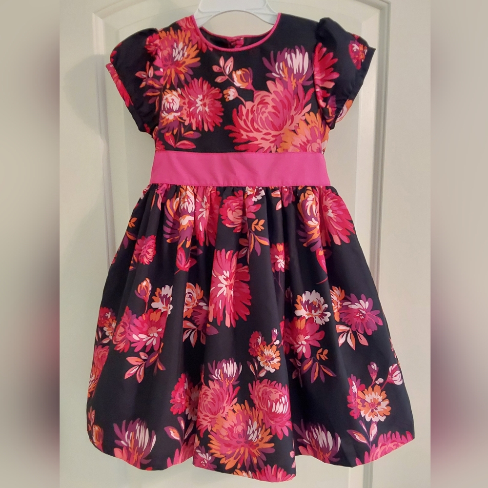 OshKosh B'gosh Black and Pink Pleated A-Line Dress